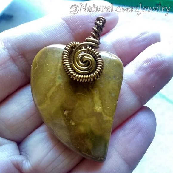 Asymmetrical Ocean Jasper Heart Pendant! Sage & Hunter Green ~ Wire Wrapped Bail - Picture 5 of 9